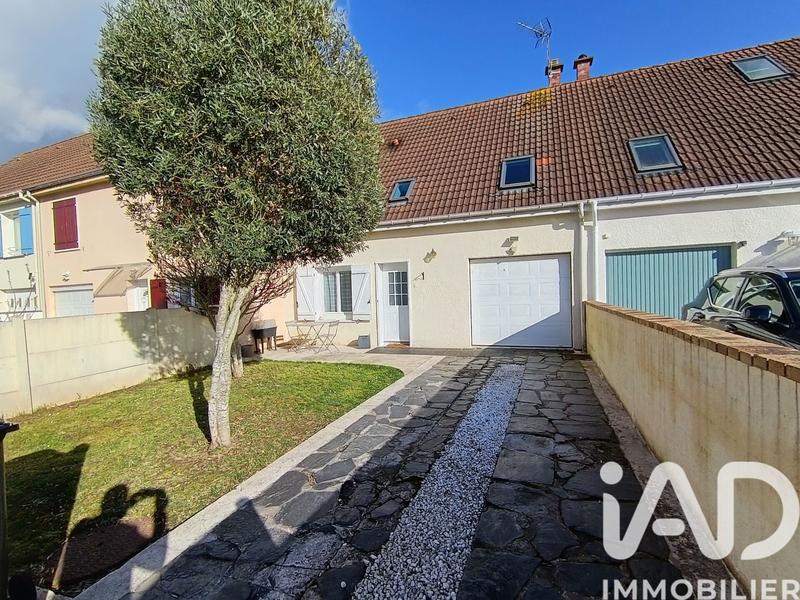 Maison - 90 m² - 4 pièces