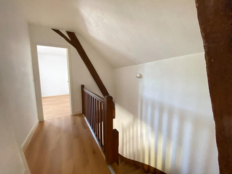 Maison - 186 m² - 8 pièces