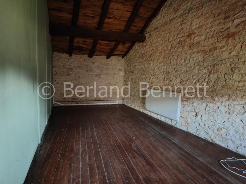 Maison en pierre - 113 m² - 4 pièces