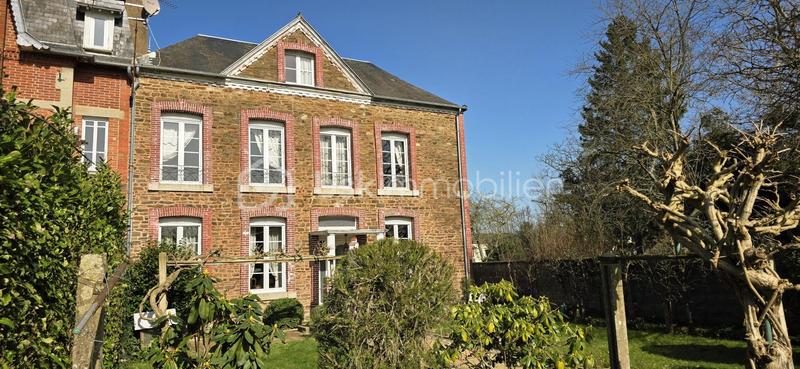 Maison de maîtres - 112 m² - 5 pièces