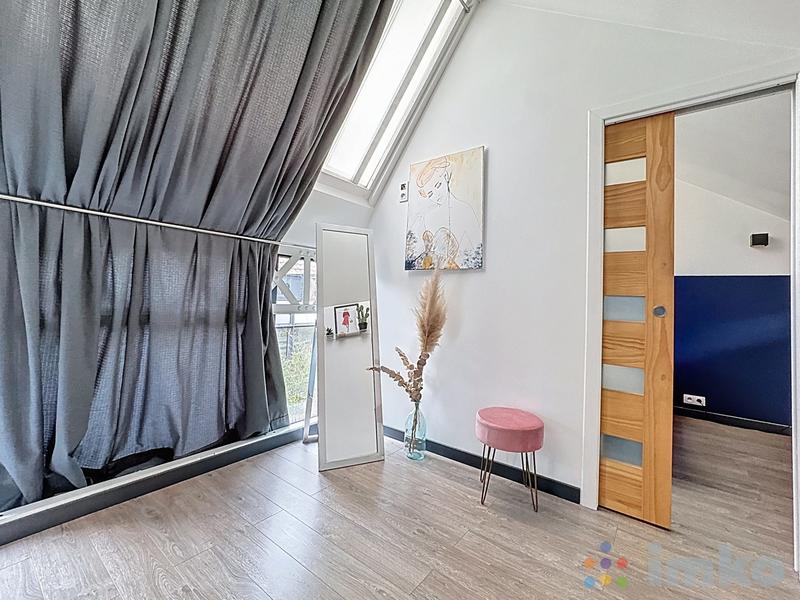 Loft - 66 m² - 2 pièces