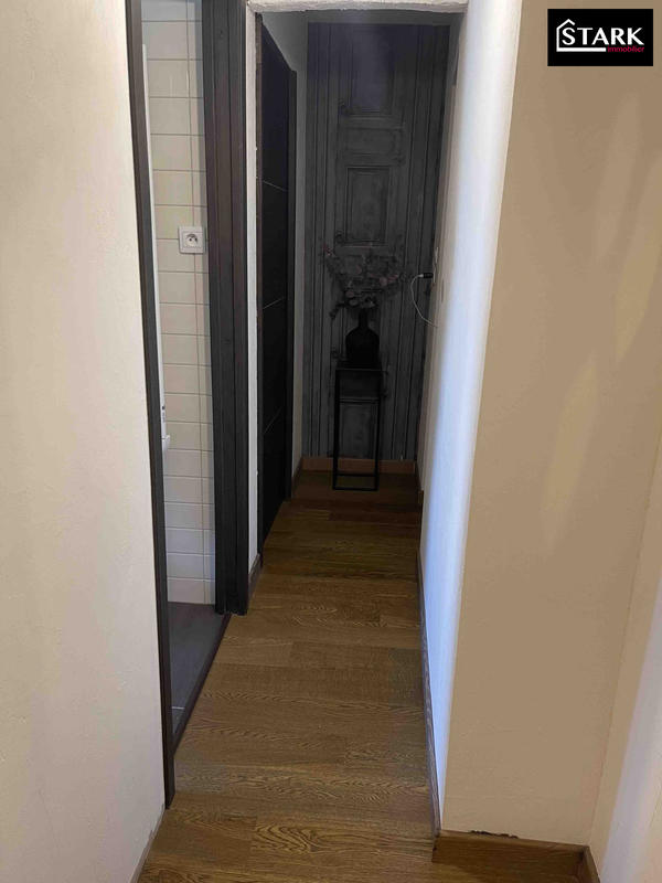 Immeuble - 146 m² - 8 pièces