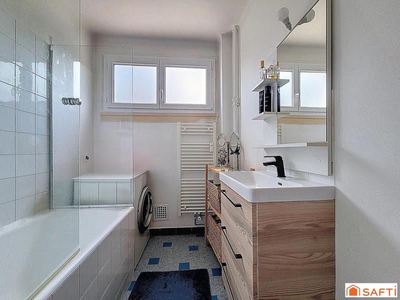 Appartement - 65 m² - 4 pièces