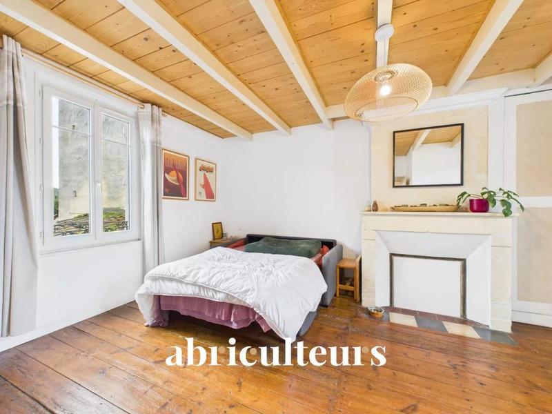 Maison - 158 m² - 7 pièces