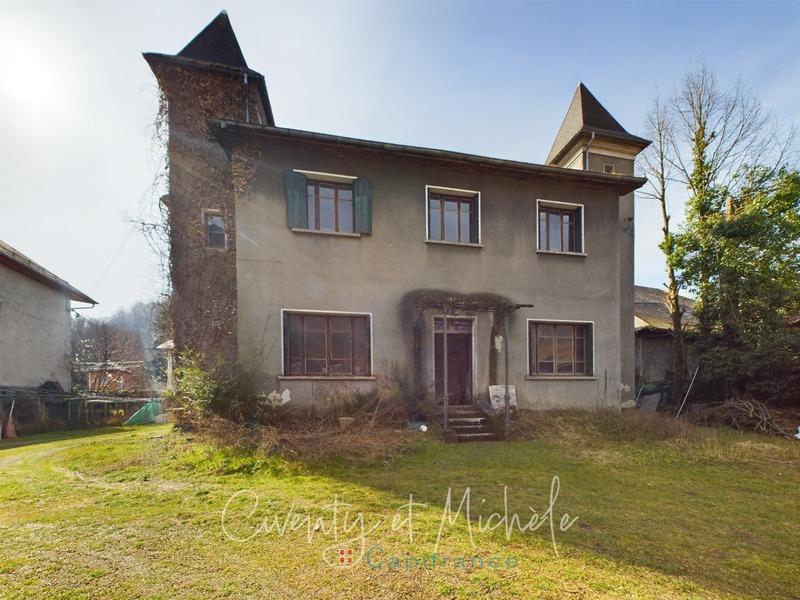 Immeuble - 374 m² - 12 pièces