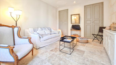 Maison - 278 m² - 7 pièces