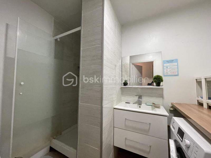 Appartement - 102 m² - 6 pièces