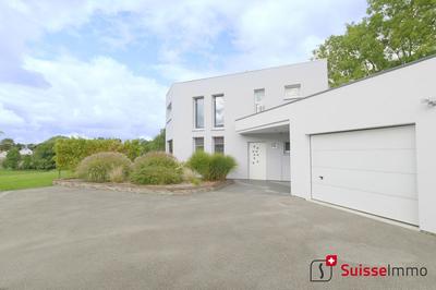 Maison - 162 m² - 6 pièces