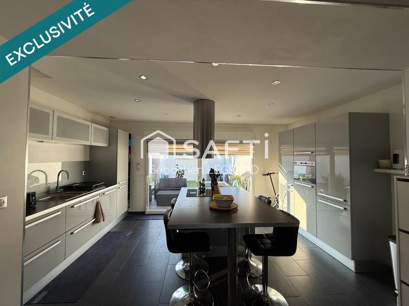 Maison - 120 m² - 5 pièces