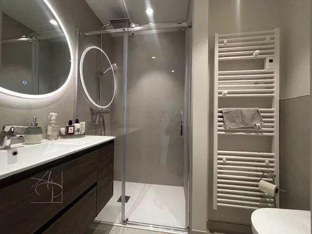 Appartement - 77 m² - 3 pièces