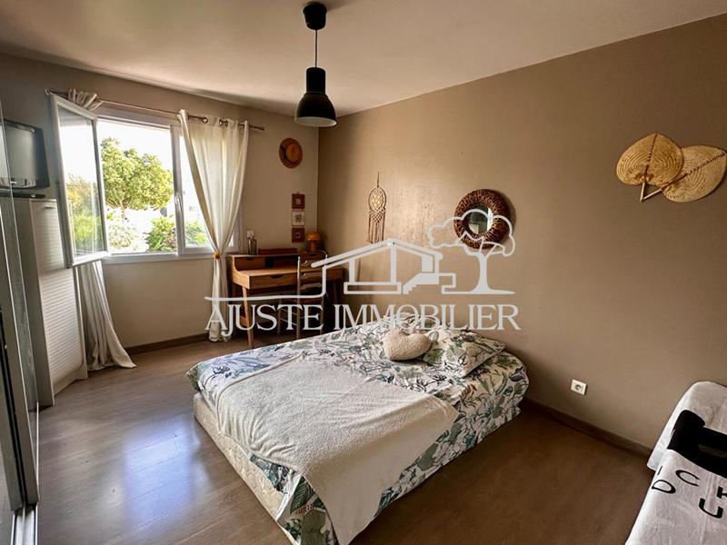 Local d'activité / Entrepôt - 300 m²