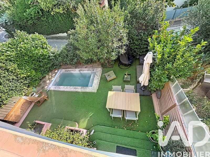 Maison - 82 m² - 5 pièces