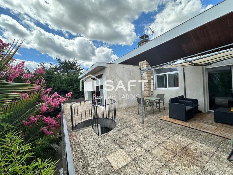 Maison - 174 m² - 7 pièces