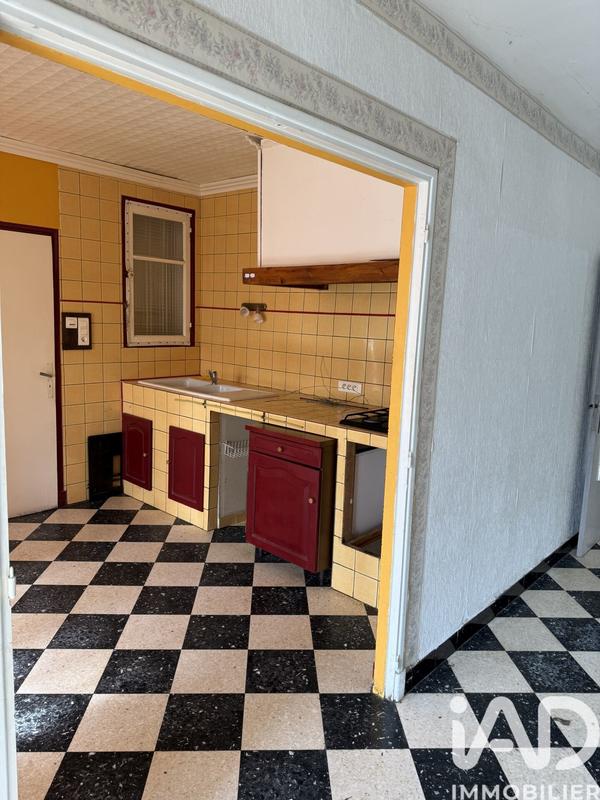 Maison - 93 m² - 5 pièces