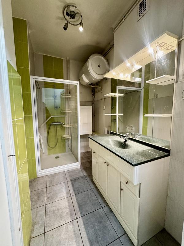 Appartement - 85 m² - 3 pièces