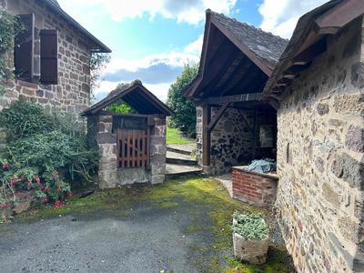 Maison - 142 m² - 6 pièces