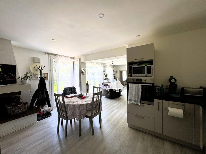 Maison - 105 m² - 4 pièces