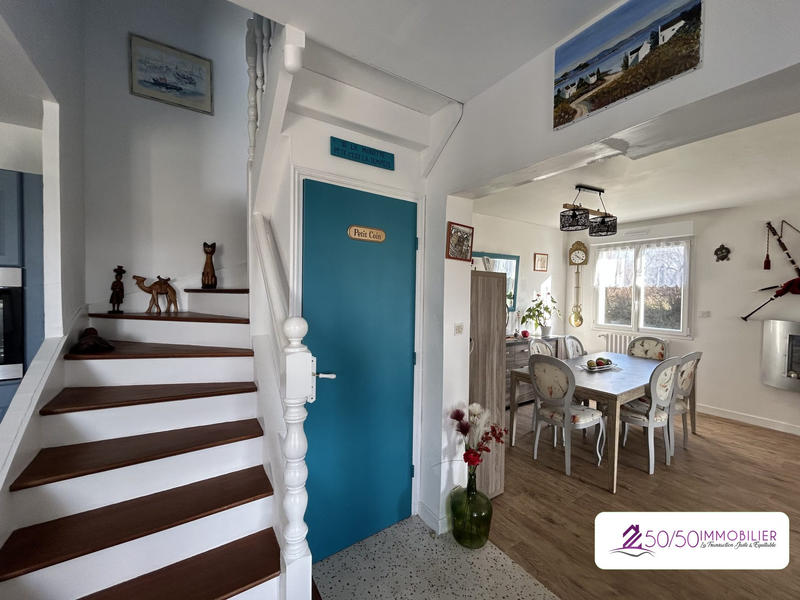 Maison traditionnelle - 95 m² - 5 pièces