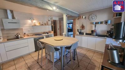 Corps de ferme - 223 m² - 5 pièces