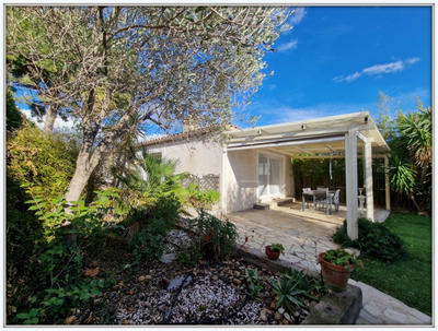 Maison - 92 m² - 4 pièces