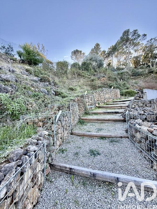 Maison - 98 m² - 4 pièces