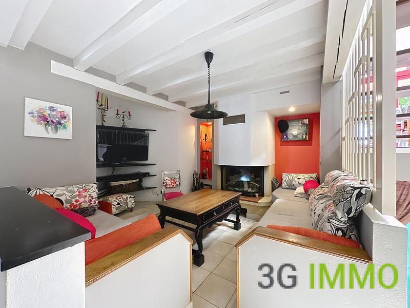 Maison - 165 m² - 6 pièces
