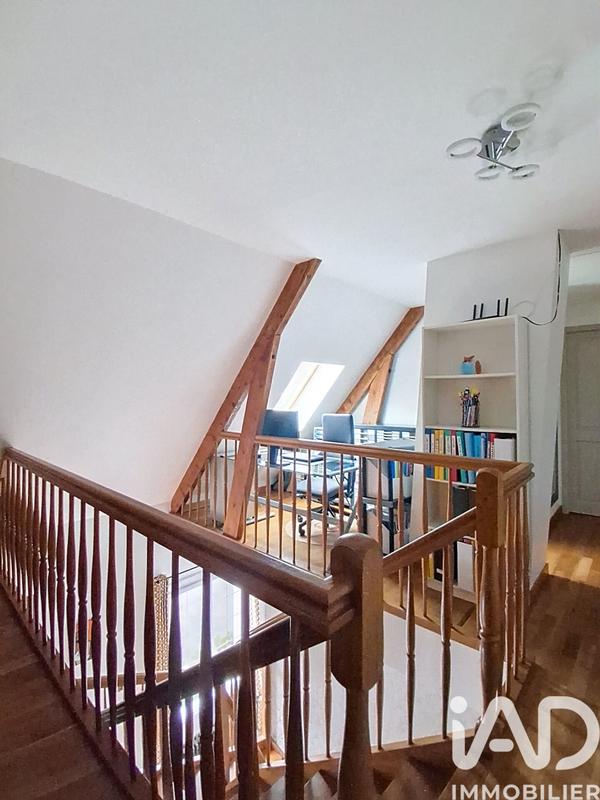 Maison - 167 m² - 7 pièces