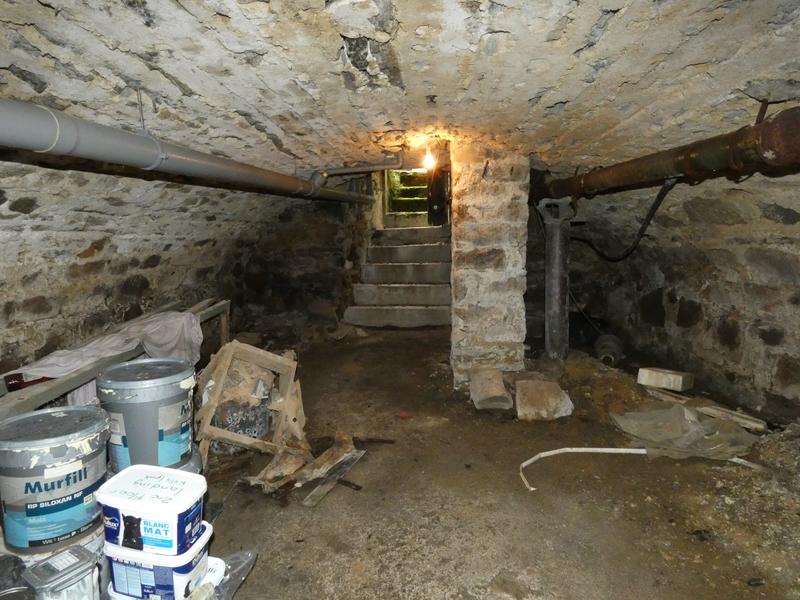 Maison - 200 m² - 6 pièces