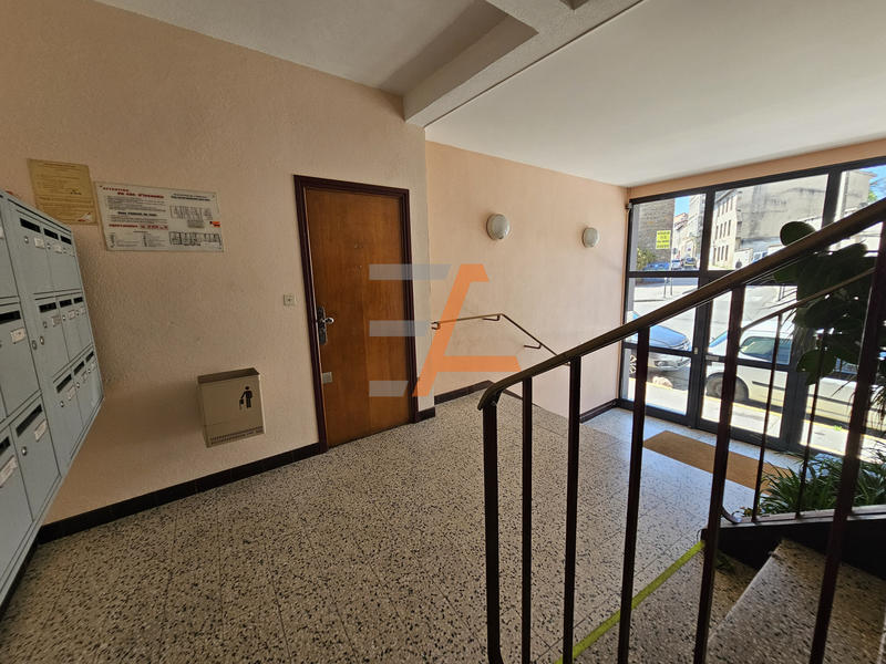 Appartement - 70 m² - 4 pièces