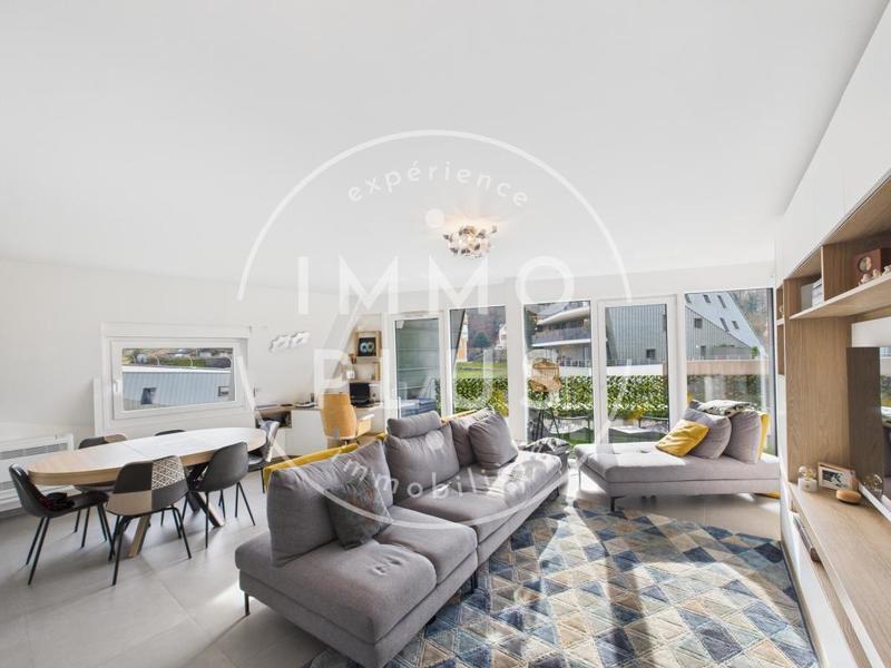 Appartement - 105 m² - 4 pièces