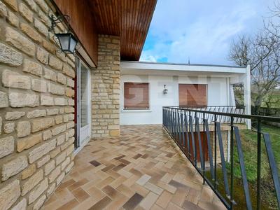 Maison en pierre - 155 m² - 6 pièces