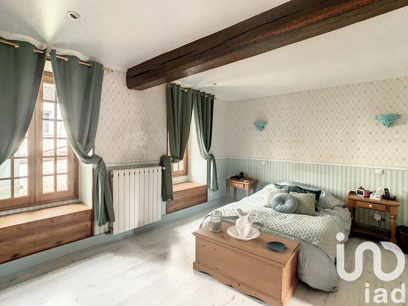 Maison - 194 m² - 6 pièces