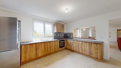 Maison - 179 m² - 6 pièces