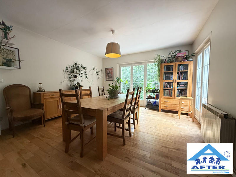 Maison - 163 m² - 7 pièces