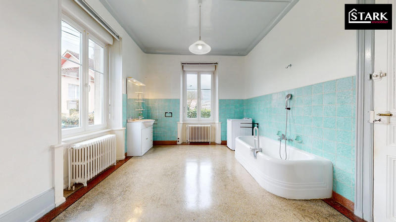 Appartement - 127 m² - 6 pièces