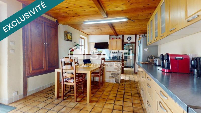 Maison - 279 m² - 9 pièces