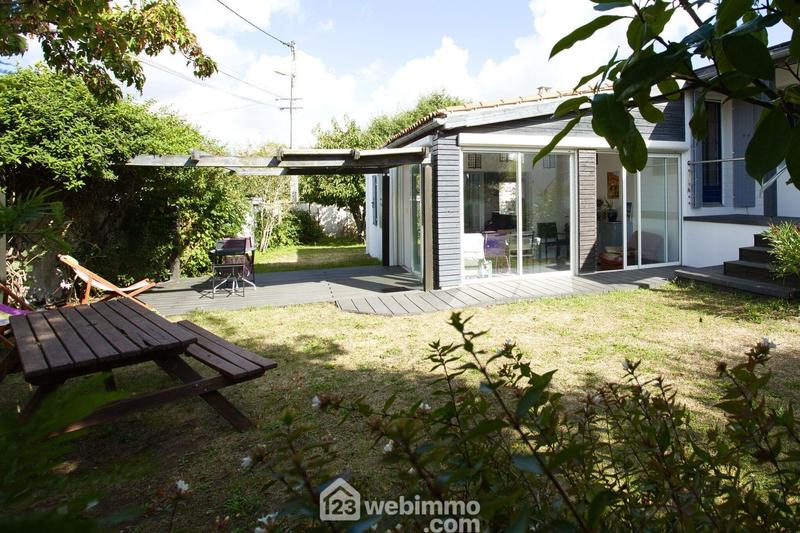 Maison - 176 m² - 7 pièces