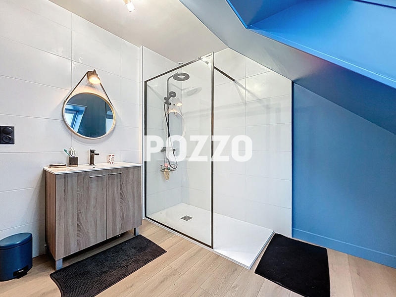 Maison - 85 m² - 5 pièces