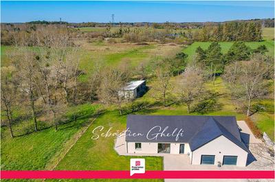 Maison - 145 m² - 6 pièces