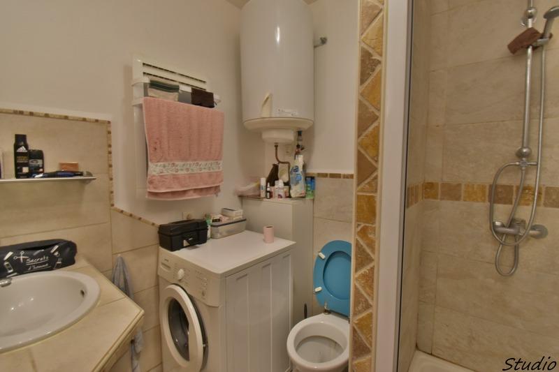 Immeuble - 121 m² - 6 pièces