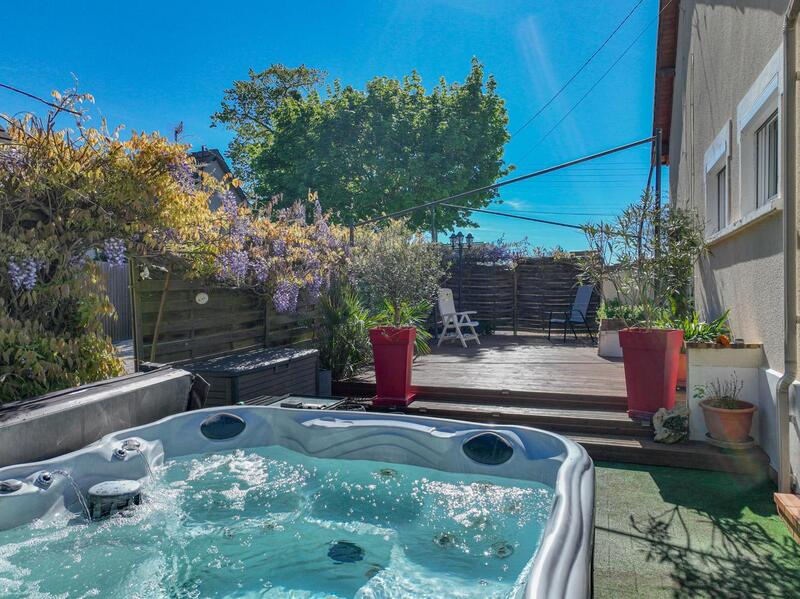 Maison - 140 m² - 5 pièces