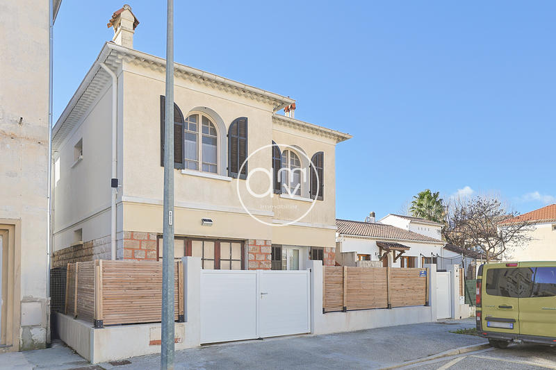 Villa - 120 m² - 4 pièces