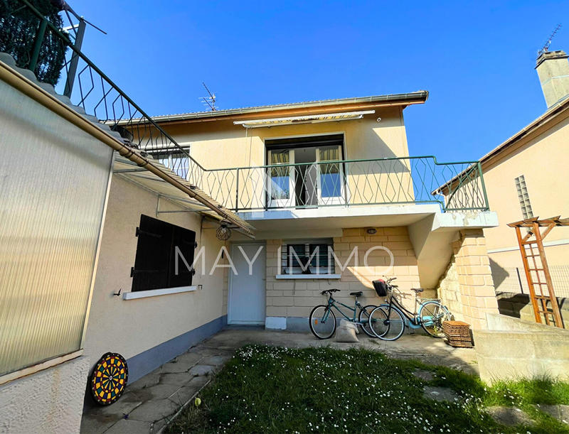 Maison - 149 m² - 5 pièces