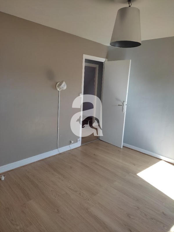 Duplex - 98 m² - 4 pièces