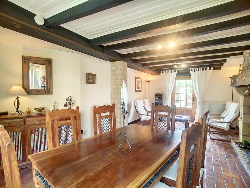 Maison traditionnelle - 94 m² - 6 pièces
