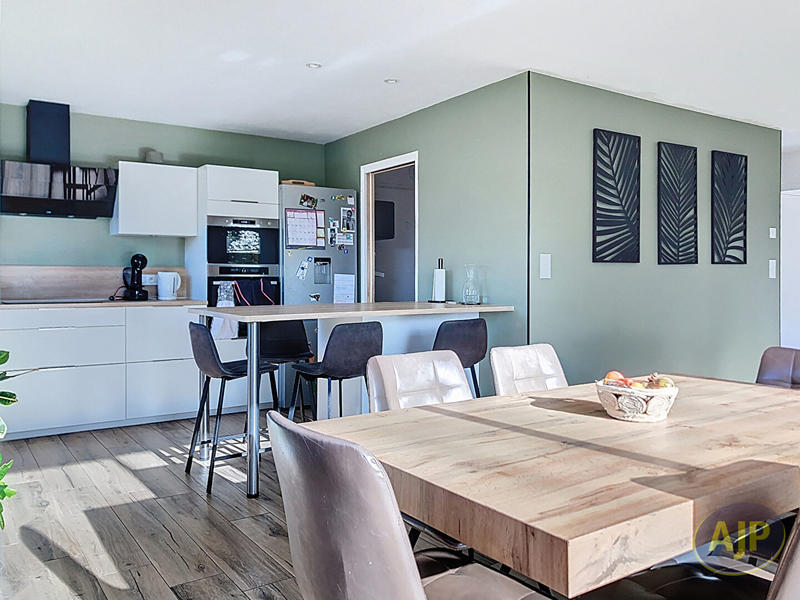 Maison - 114 m² - 5 pièces