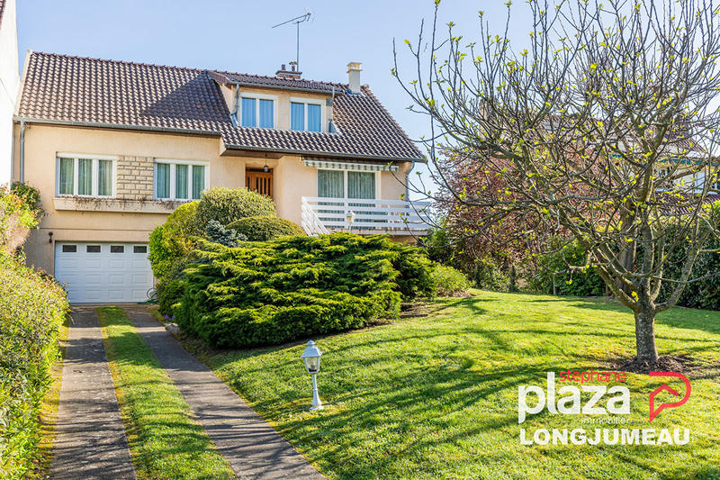 Maison - 186 m² - 8 pièces