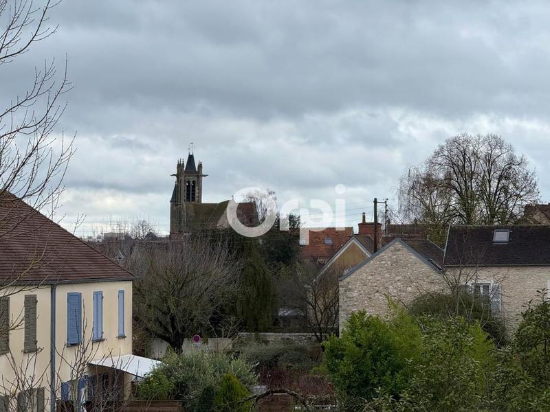 Maison - 95 m² - 3 pièces