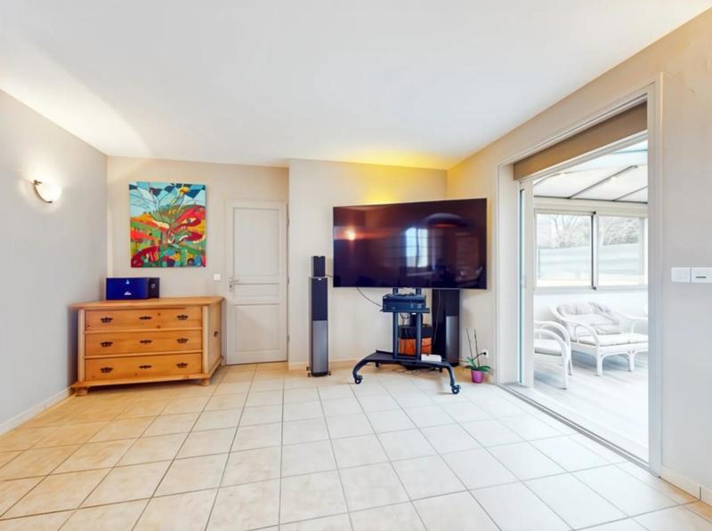 Maison - 180 m² - 7 pièces