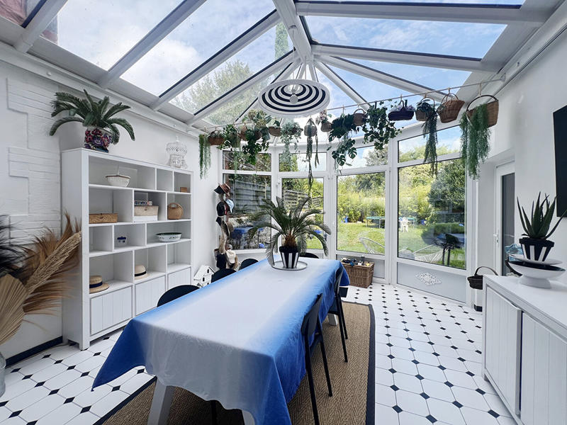 Maison - 200 m² - 7 pièces